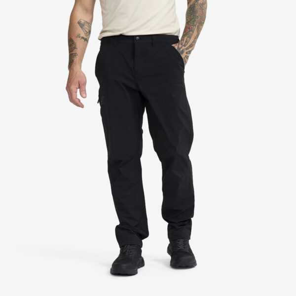 Momentum Stretch Pants Miehet Black, Koko:M - Ulkoiluhousut, Vaellushousut & Retkeilyhousut